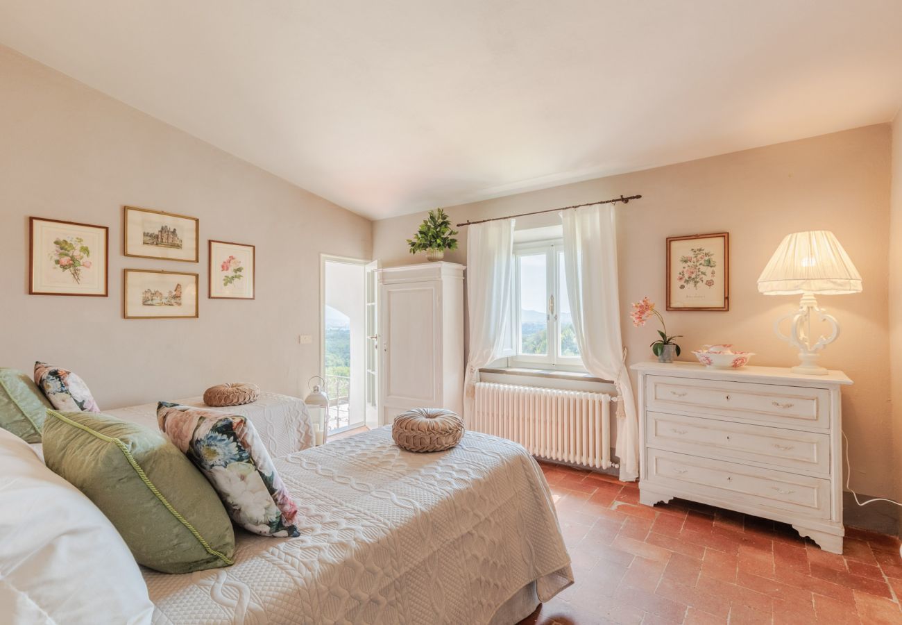 Villa a Capannori - Villa Noa, a Private Retreat with View