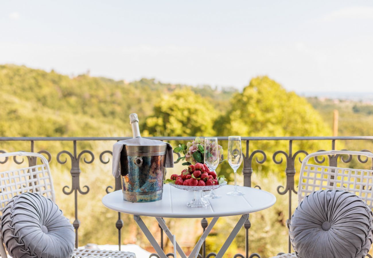 Villa a Capannori - Villa Noa, a Private Retreat with View