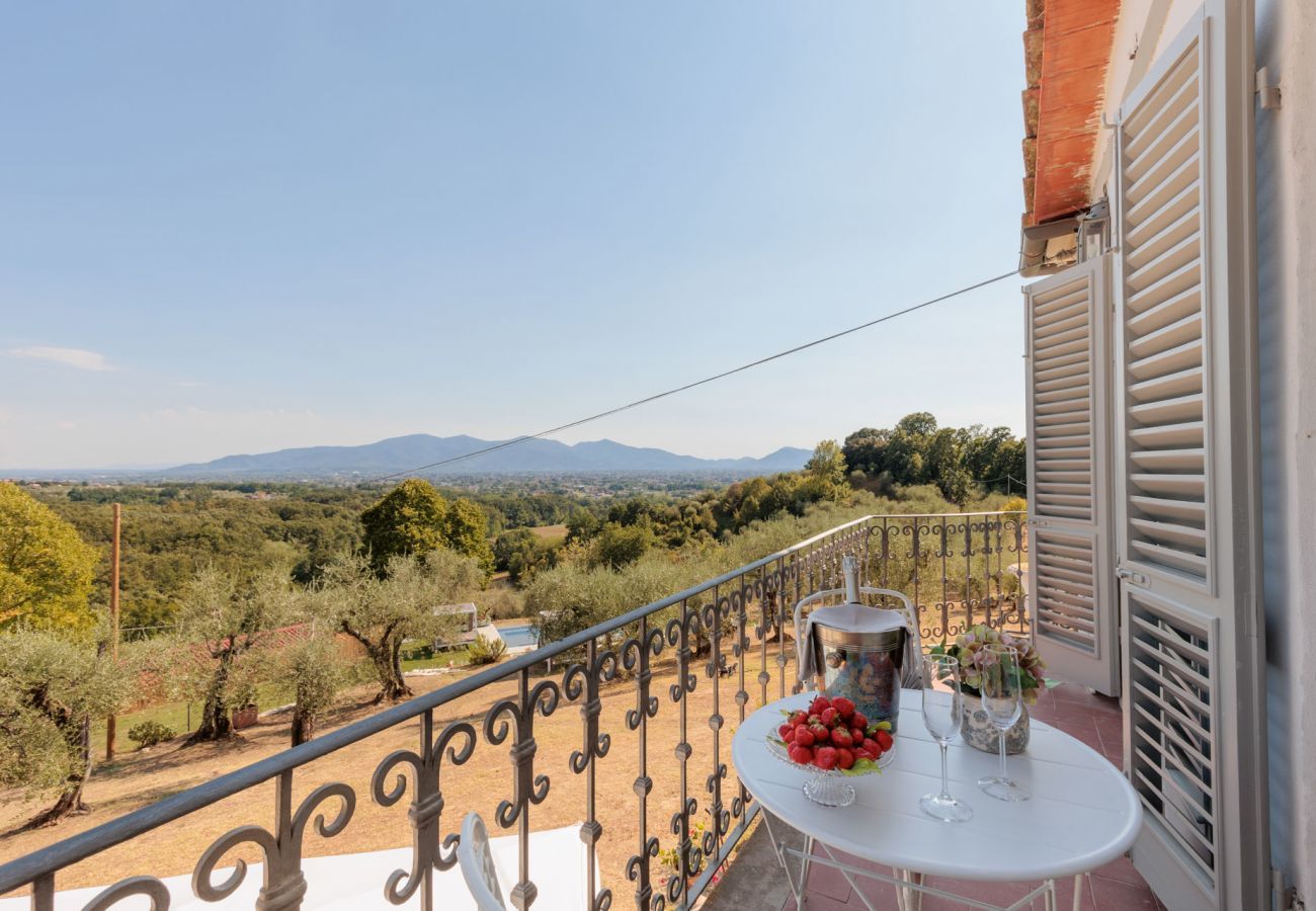 Villa a Capannori - Villa Noa, a Private Retreat with View