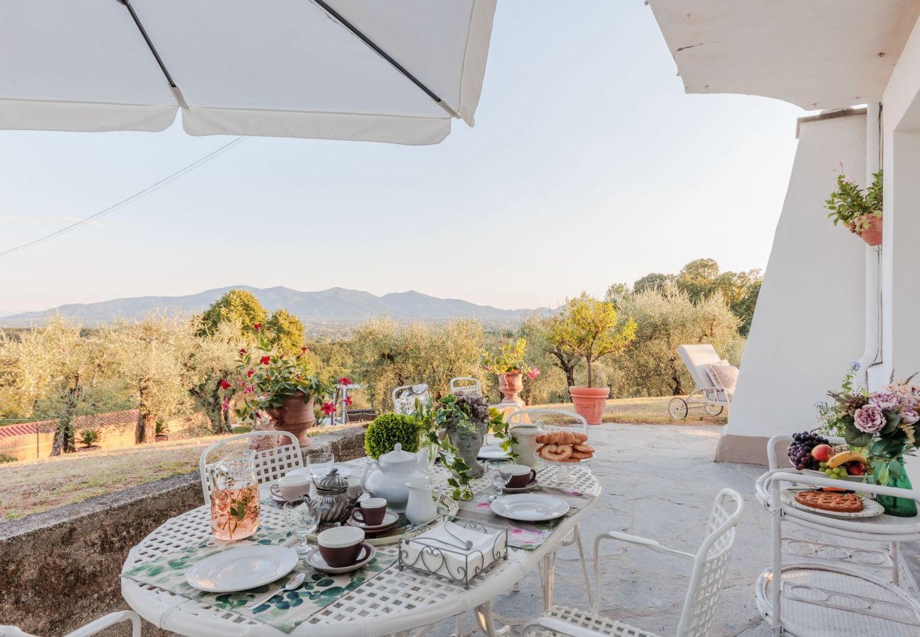 Villa a Capannori - Villa Noa, a Private Retreat with View