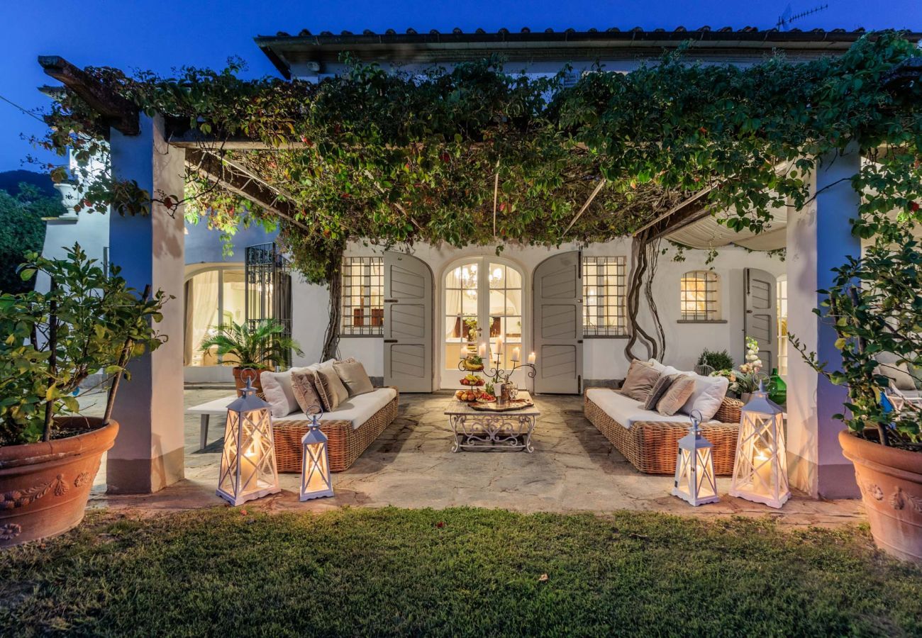 Villa a Capannori - Villa Noa, a Private Retreat with View