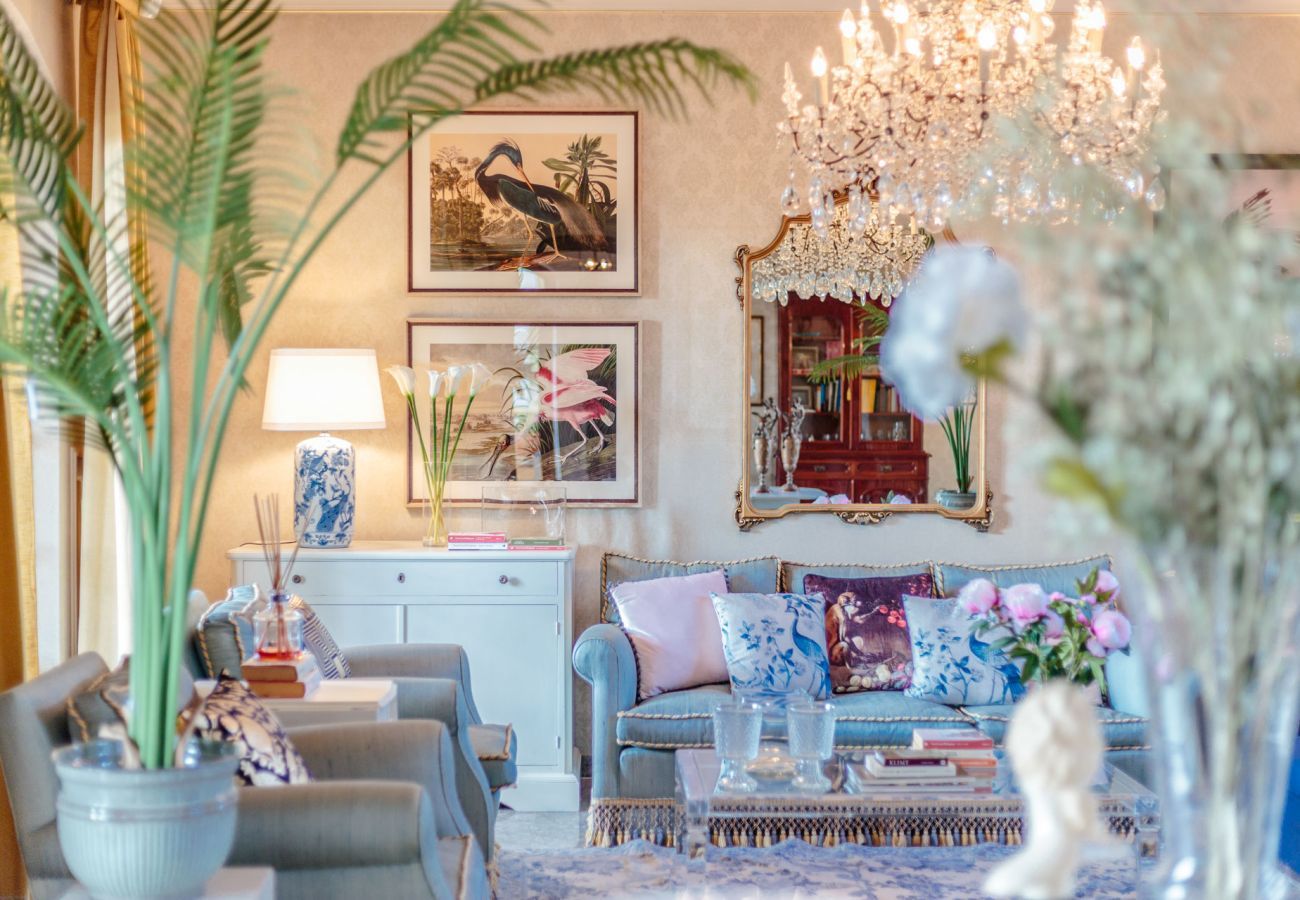 Villa a Monte San quirico - Villa Cesare, Convenient and Smart