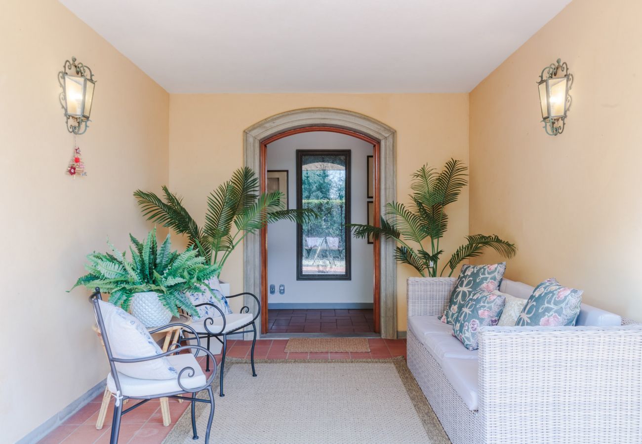 Villa a Monte San quirico - Villa Cesare, Convenient and Smart