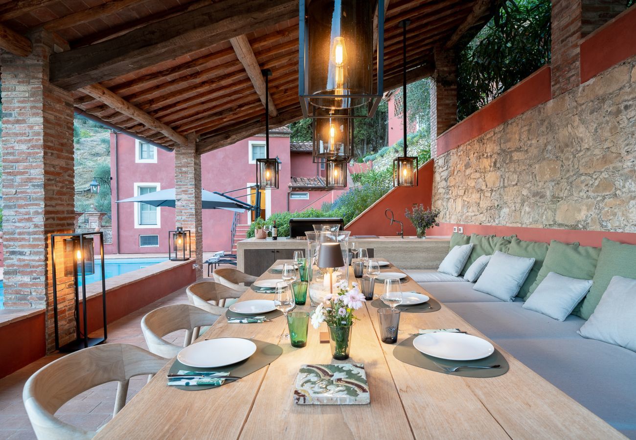 Villa a Lucca - Tramonto Farmhouse, Contemporary Tradition