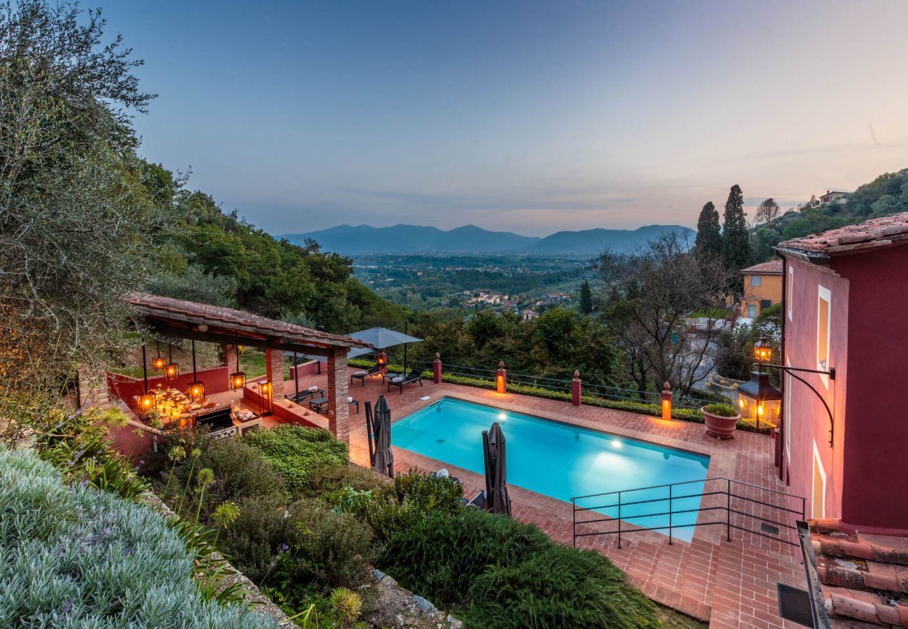 Villa a Lucca - Tramonto Farmhouse, a Luxury Retreat and a Contemporary Story of Tradition