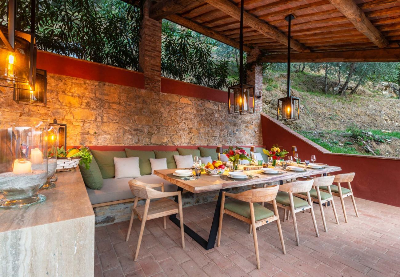 Villa a Lucca - Tramonto Farmhouse, a Luxury Retreat and a Contemporary Story of Tradition