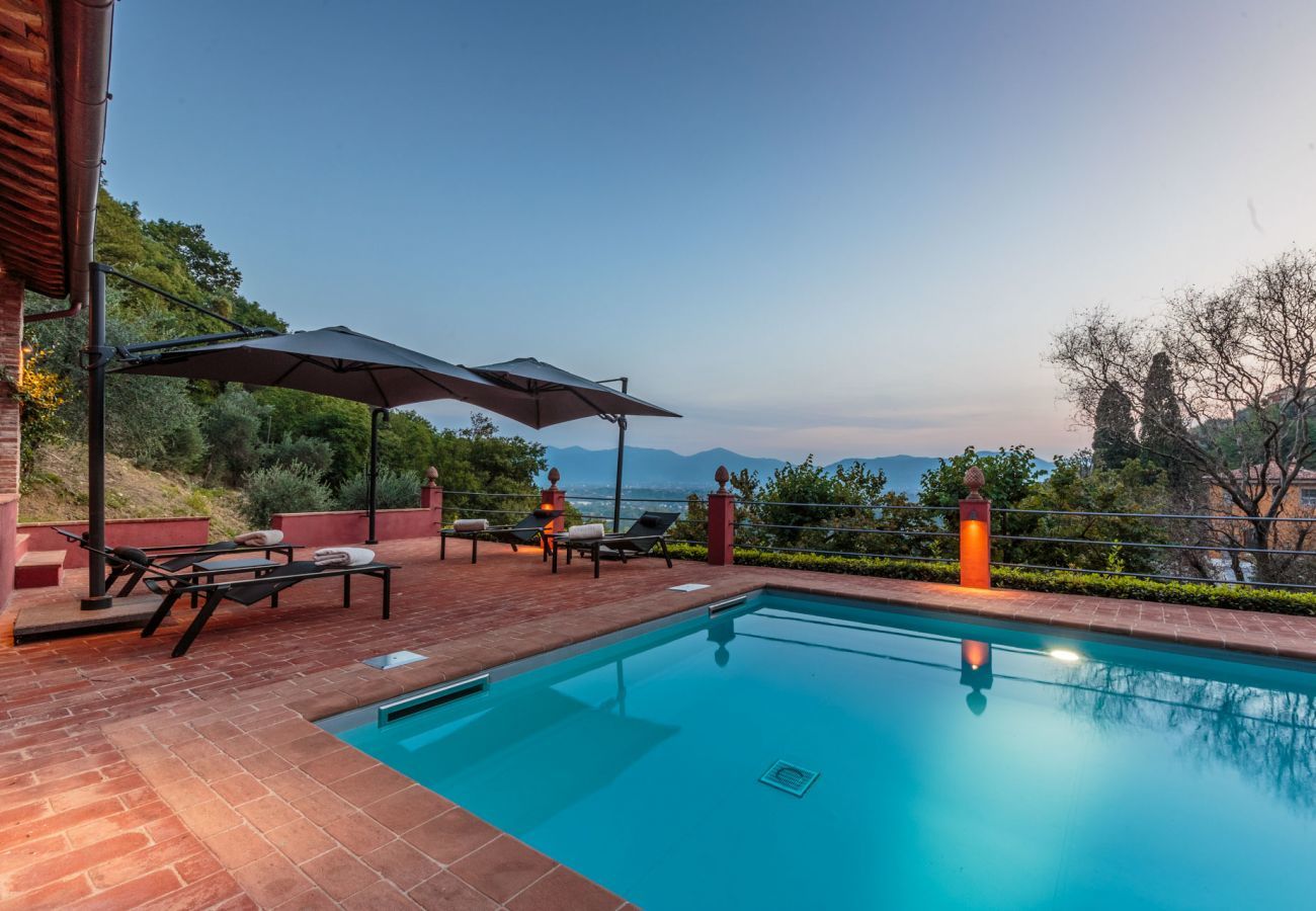 Villa a Lucca - Tramonto Farmhouse, Contemporary Tradition