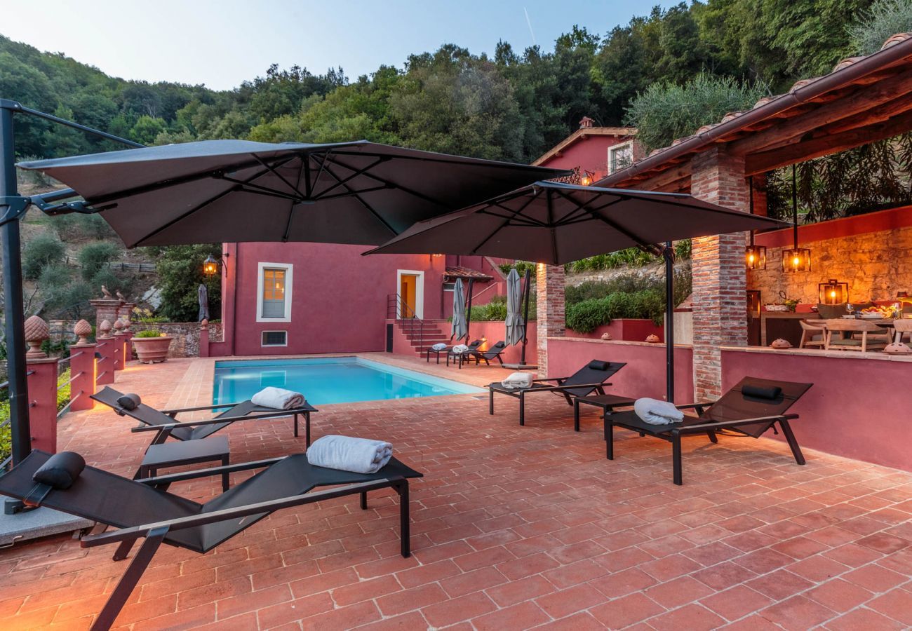 Villa a Lucca - Tramonto Farmhouse, Contemporary Tradition