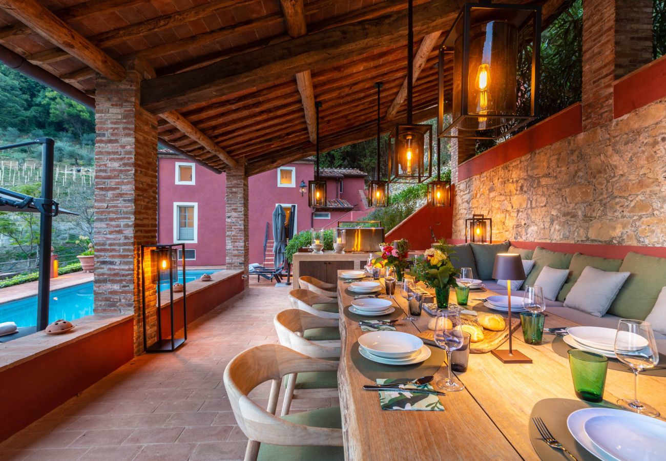 Villa a Lucca - Tramonto Farmhouse, a Luxury Retreat and a Contemporary Story of Tradition