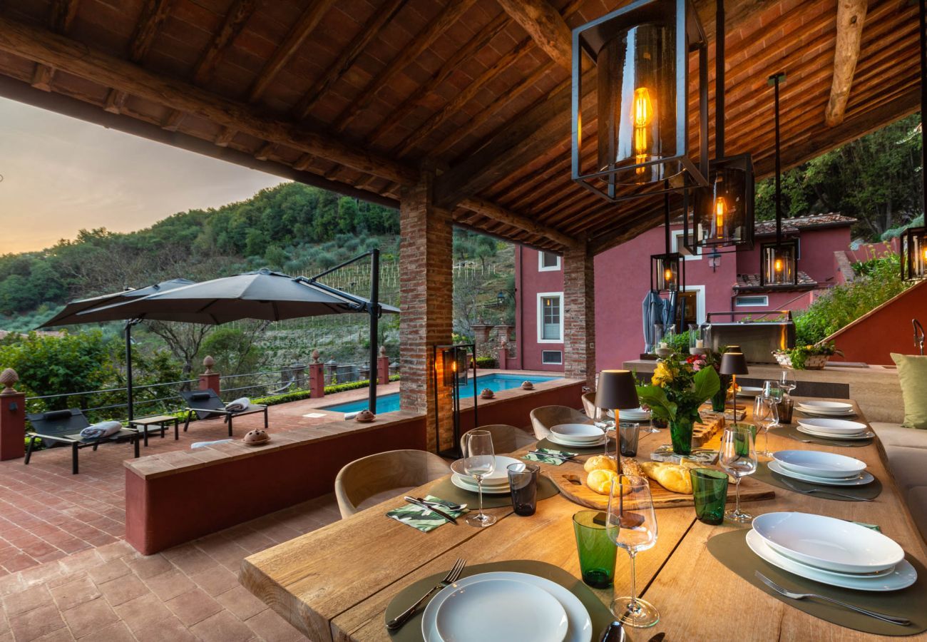 Villa a Lucca - Tramonto Farmhouse, Contemporary Tradition