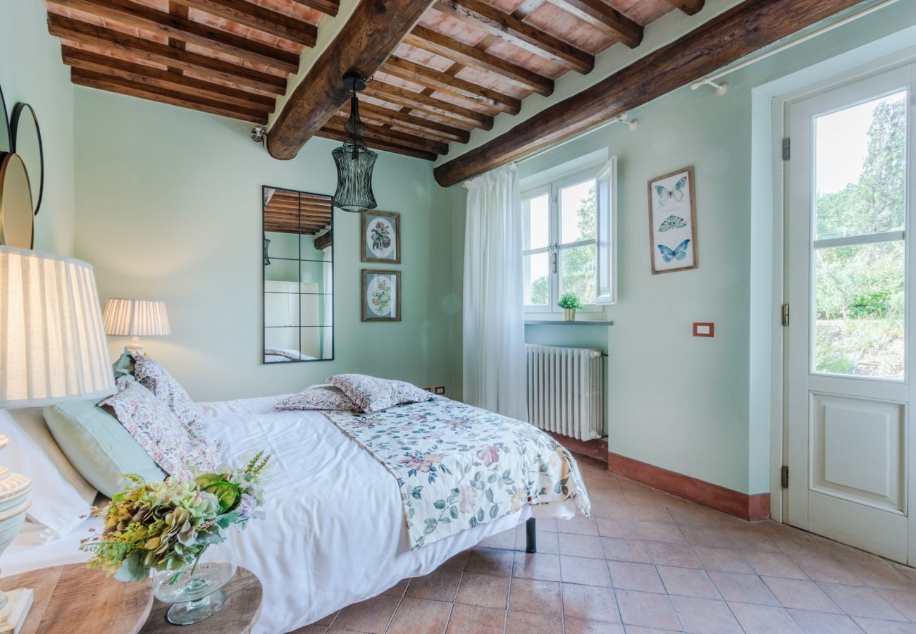 Appartamento a Monte San quirico - Donato, Farmhouse Apartment with Pool