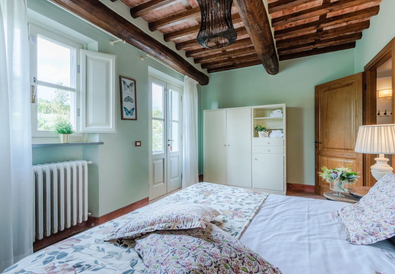 Appartamento a Monte San quirico - Donato, Farmhouse Apartment with Pool