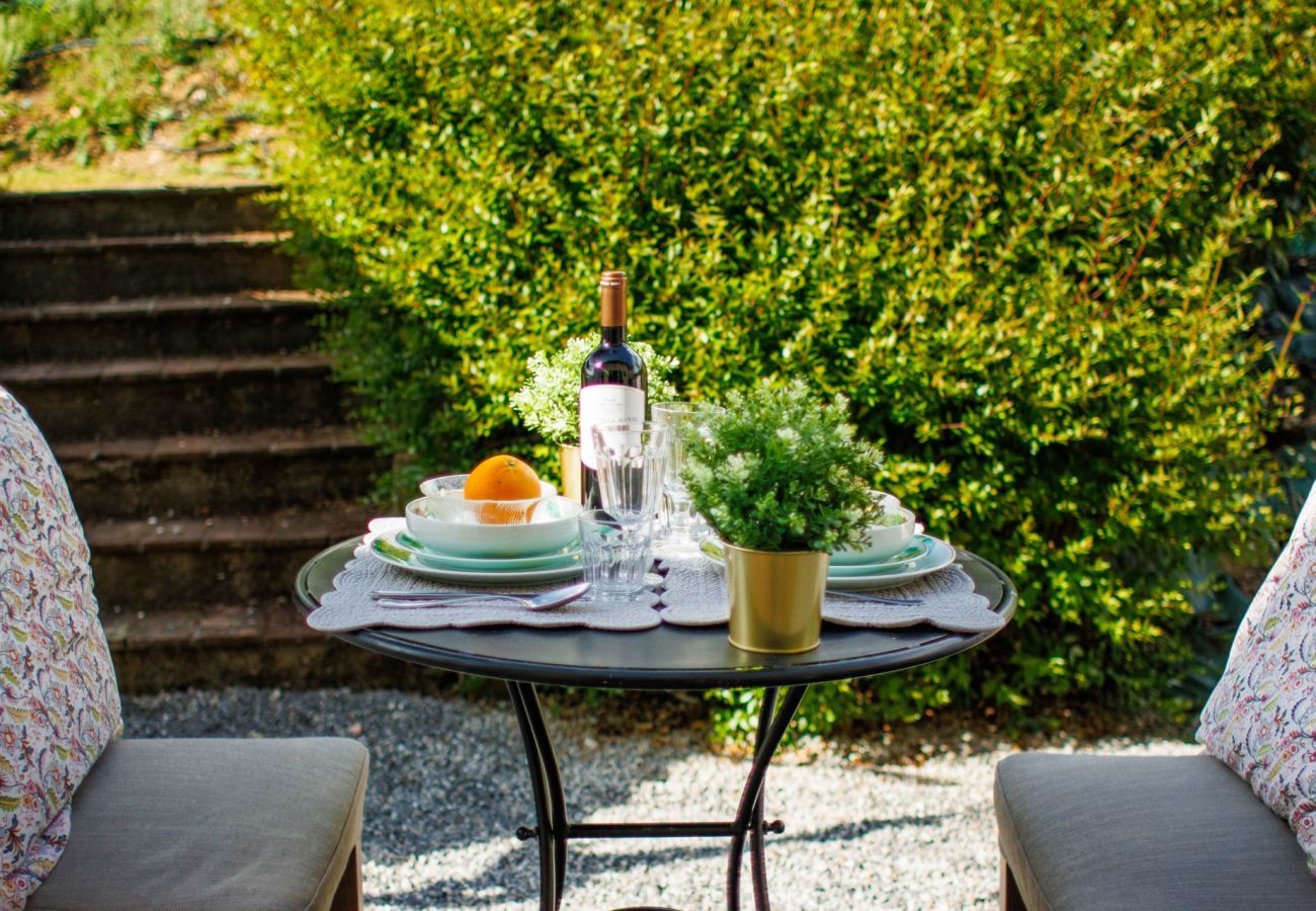 Appartamento a Monte San quirico - Donato, Farmhouse Apartment with Pool