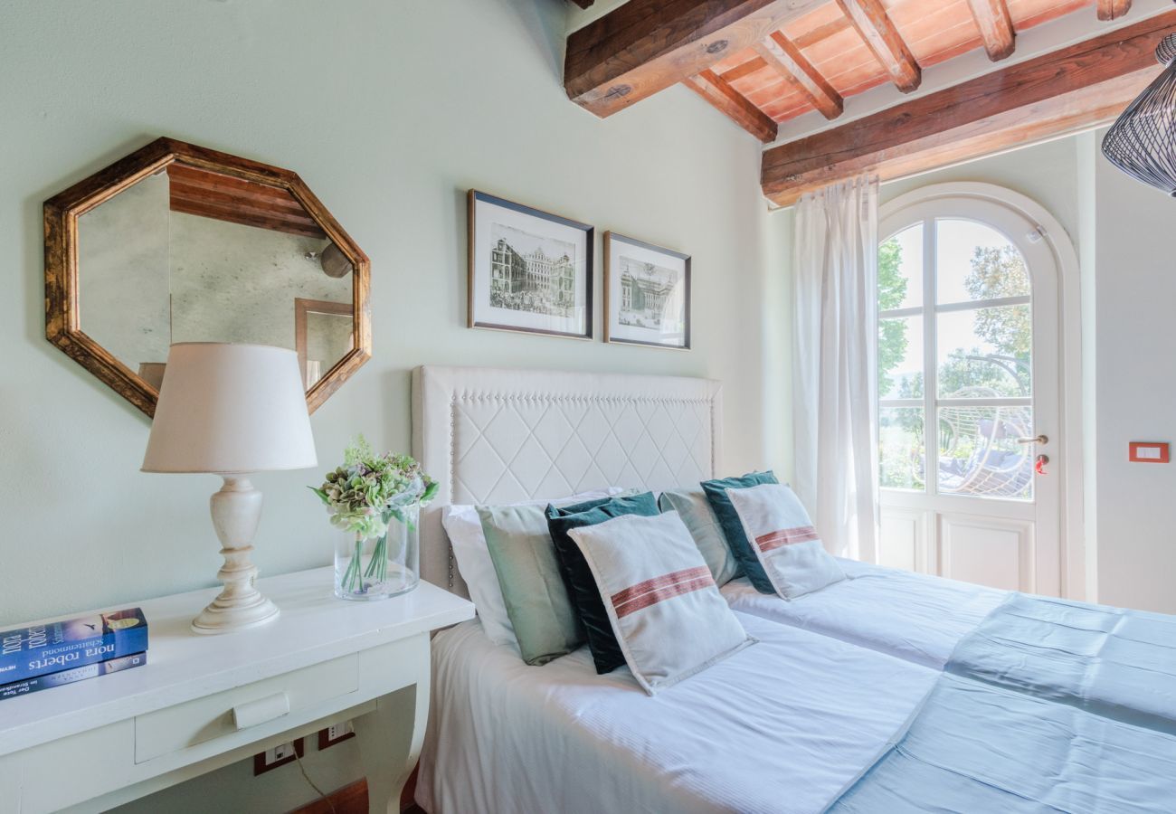 Appartamento a Monte San quirico - Elisa Farmhouse Apartment in Wine Resort