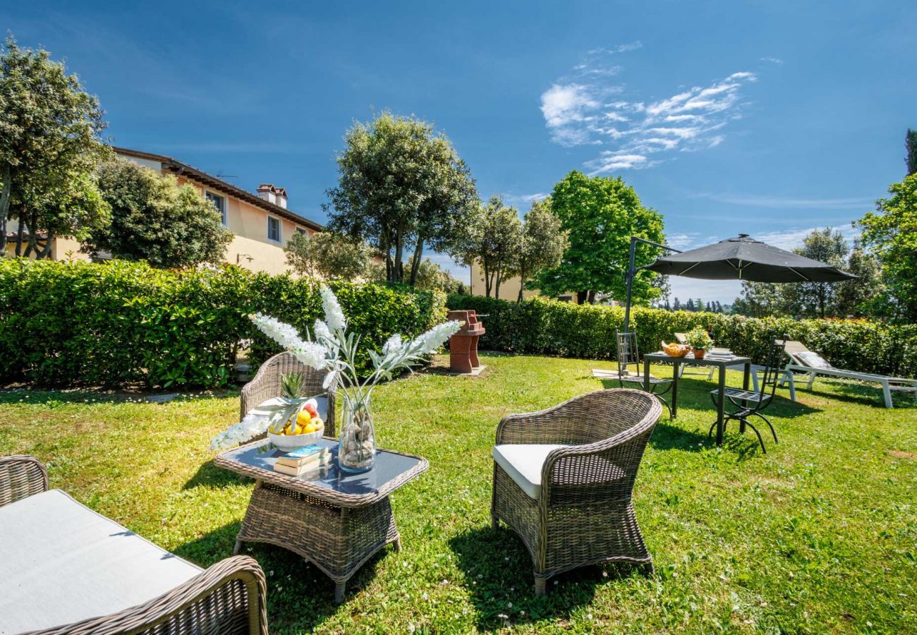 Appartamento a Monte San quirico - Anna Farmhouse Apartment in Wine Resort in Lucca
