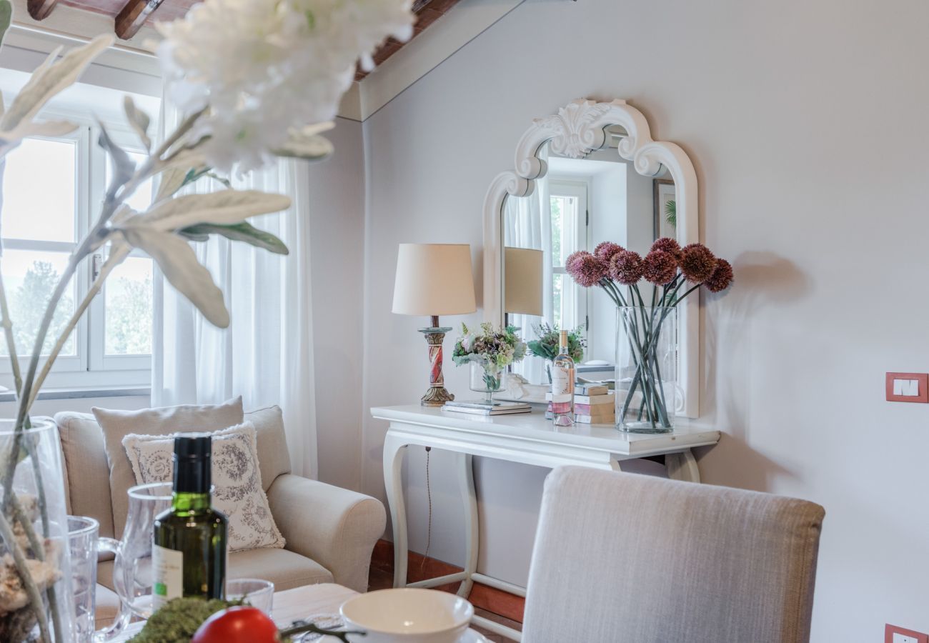 Appartamento a Monte San quirico - Anna Farmhouse Apartment in Wine Resort in Lucca