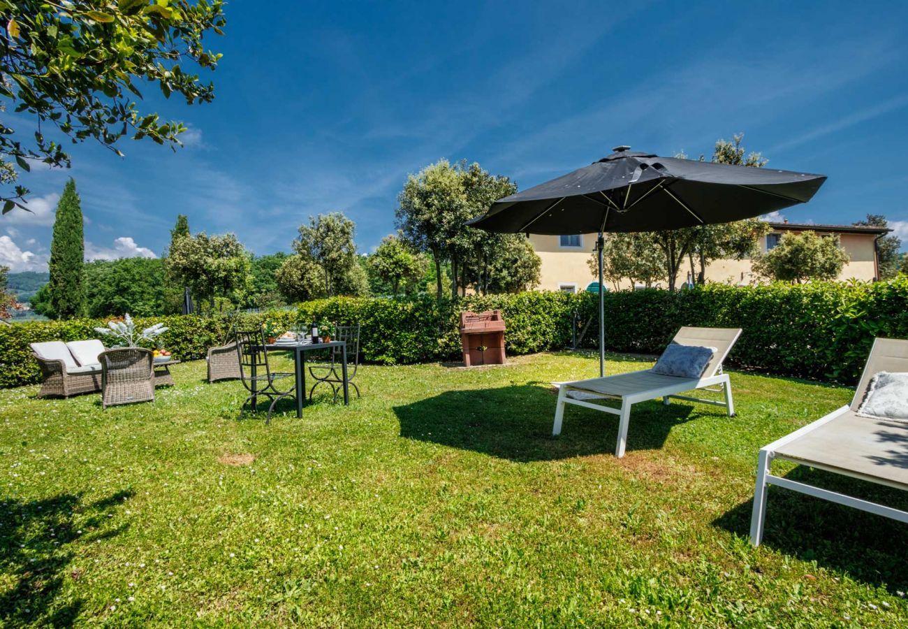 Appartamento a Monte San quirico - Anna Farmhouse Apartment in Wine Resort in Lucca