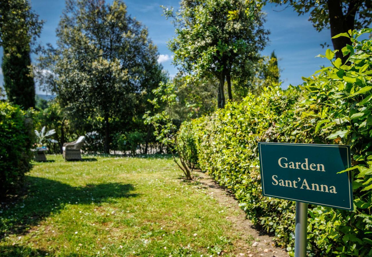 Appartamento a Monte San quirico - Anna Farmhouse Apartment in Wine Resort in Lucca