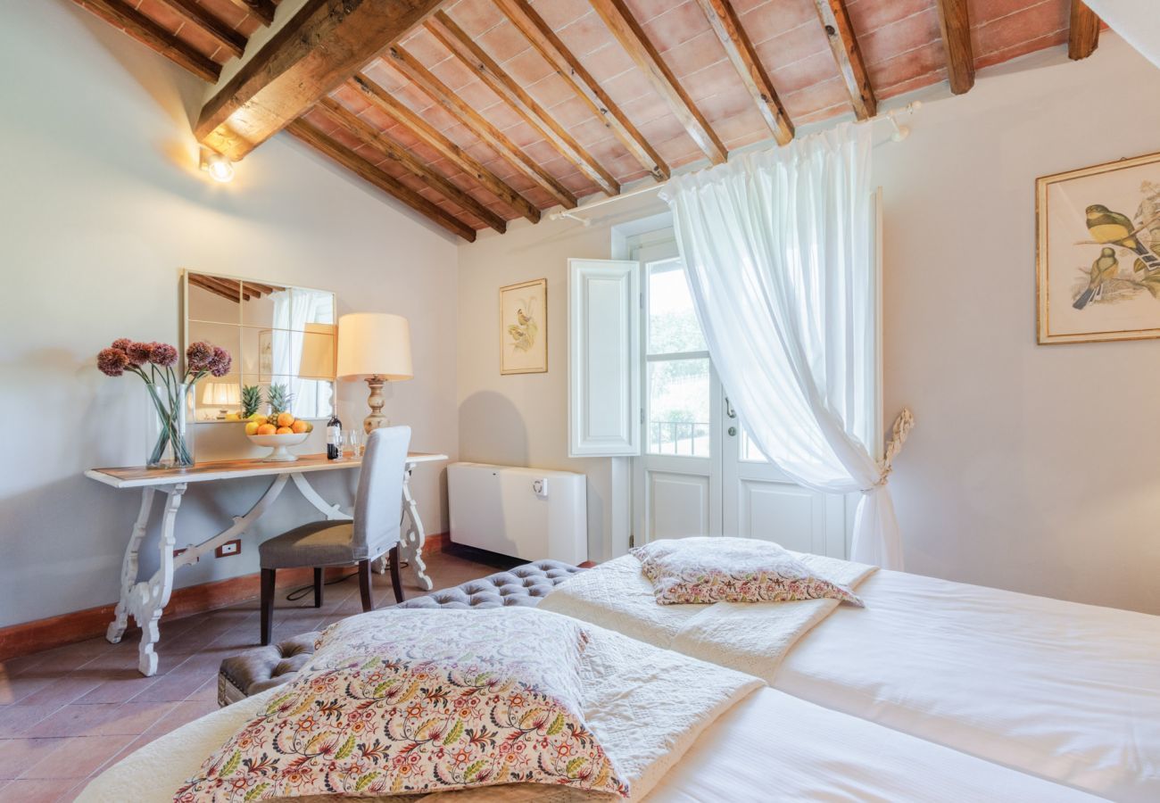 Appartamento a Monte San quirico - Maria Farmhouse Apartment in Wine Resort in Lucca