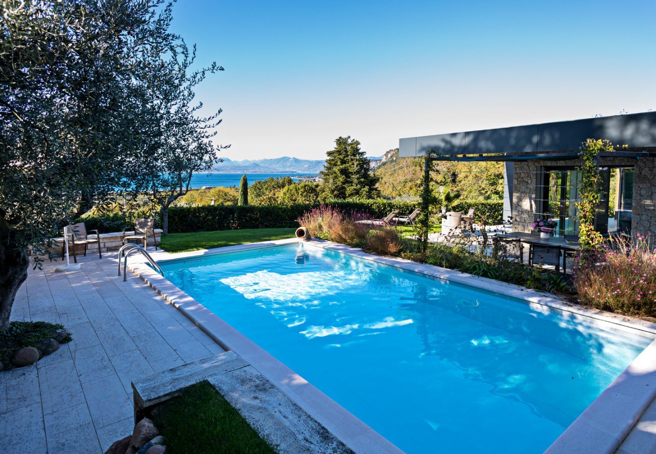 Villa a Bardolino - VILLA ORIZZONTI