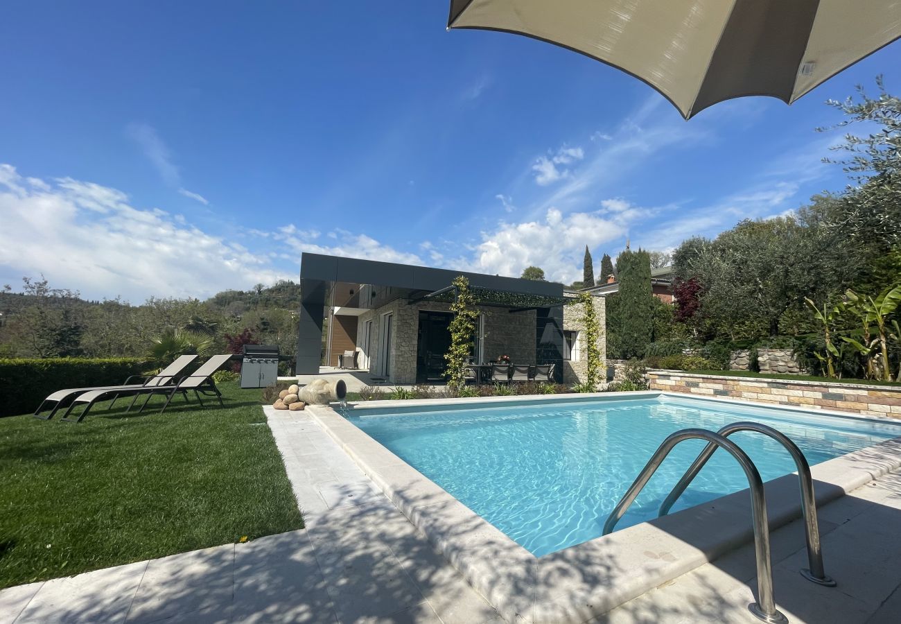Villa a Bardolino - VILLA ORIZZONTI