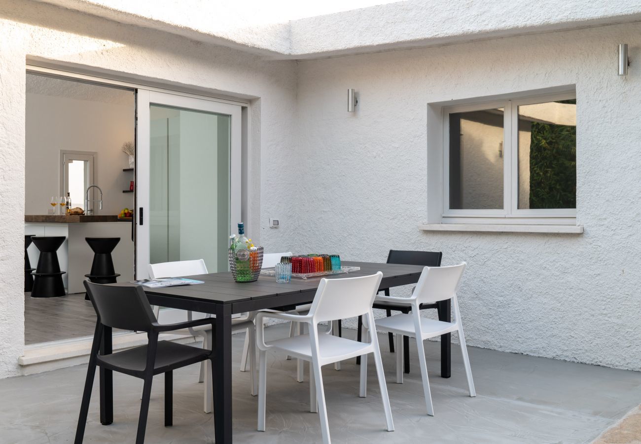 Villa a Olbia - Villa Azul