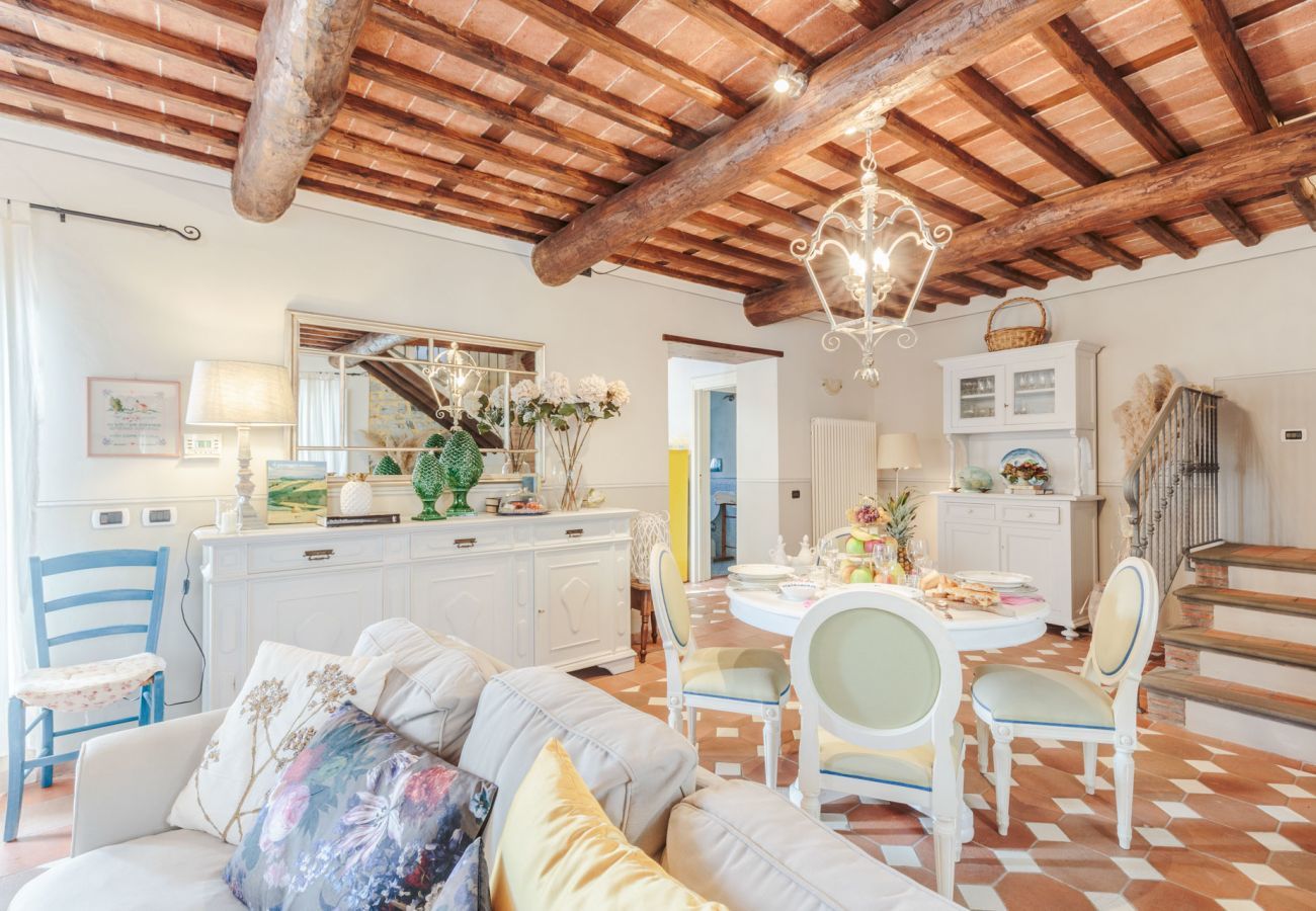 Villa a Chiatri - Rondini Farmhouse