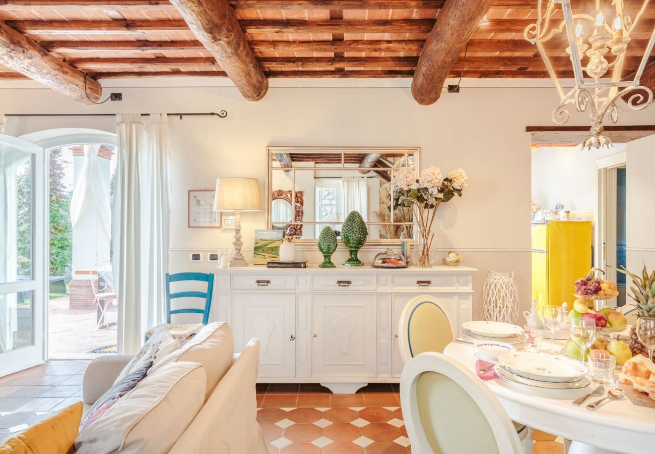 Villa a Chiatri - Rondini Farmhouse