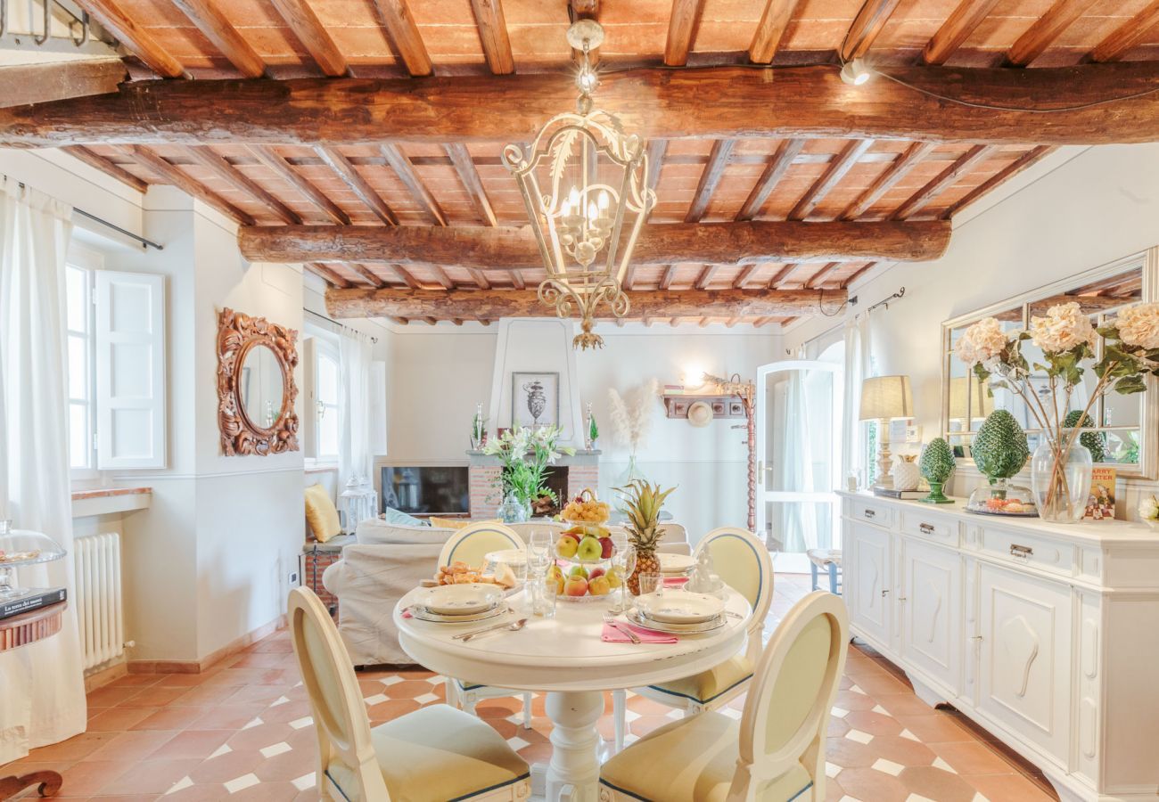 Villa a Chiatri - Rondini Farmhouse