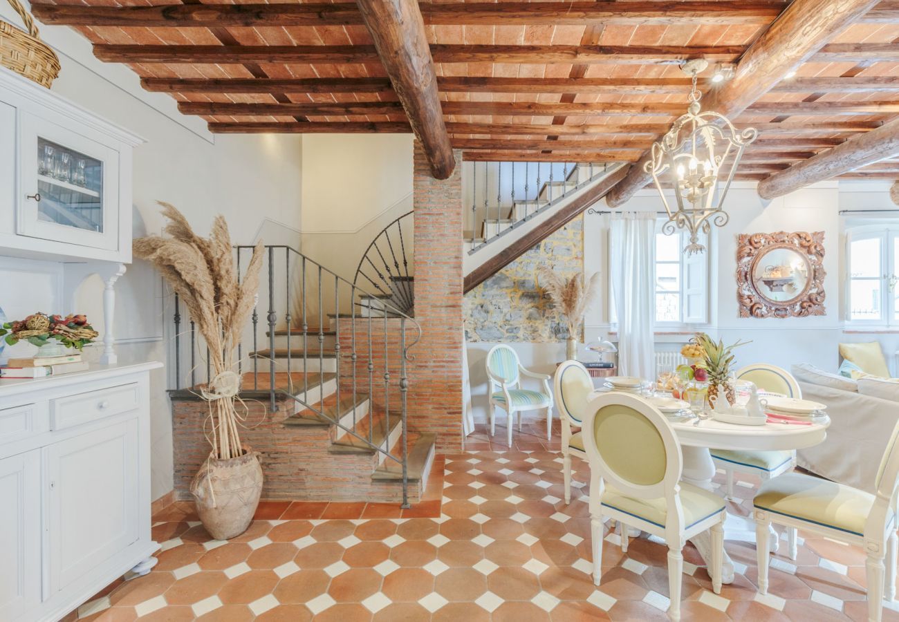 Villa a Chiatri - Rondini Farmhouse