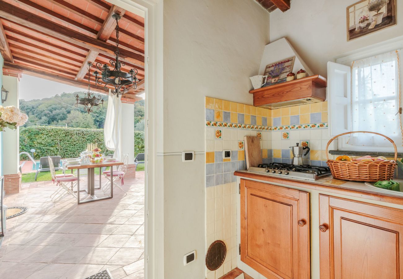 Villa a Chiatri - Rondini Farmhouse