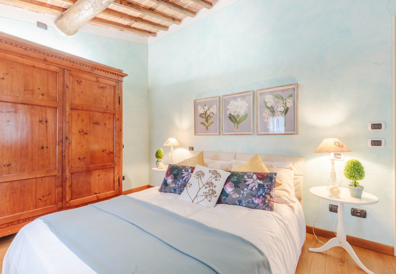 Villa a Chiatri - Rondini Farmhouse