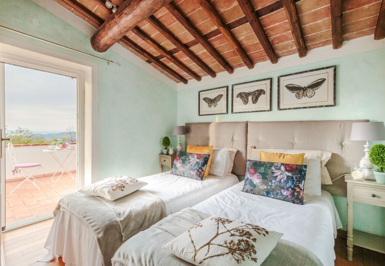 Villa a Chiatri - Rondini Farmhouse