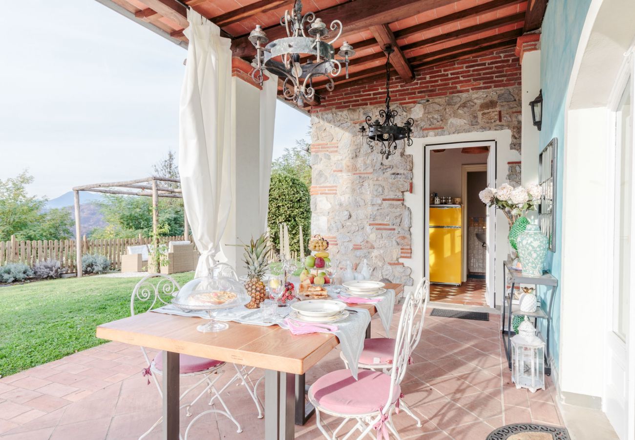 Villa a Chiatri - Rondini Farmhouse