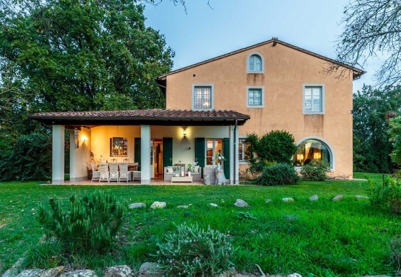Villa a Orentano - Villa Drago