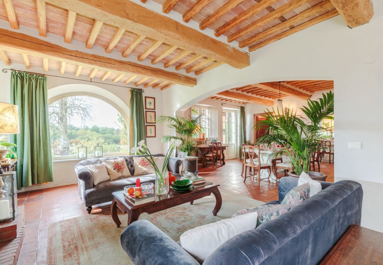 Villa a Orentano - Villa Drago