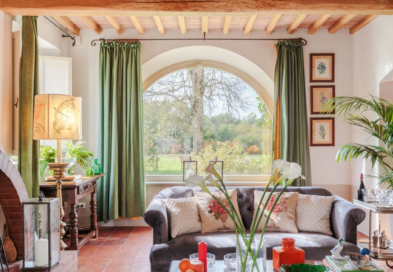 Villa a Orentano - Villa Drago