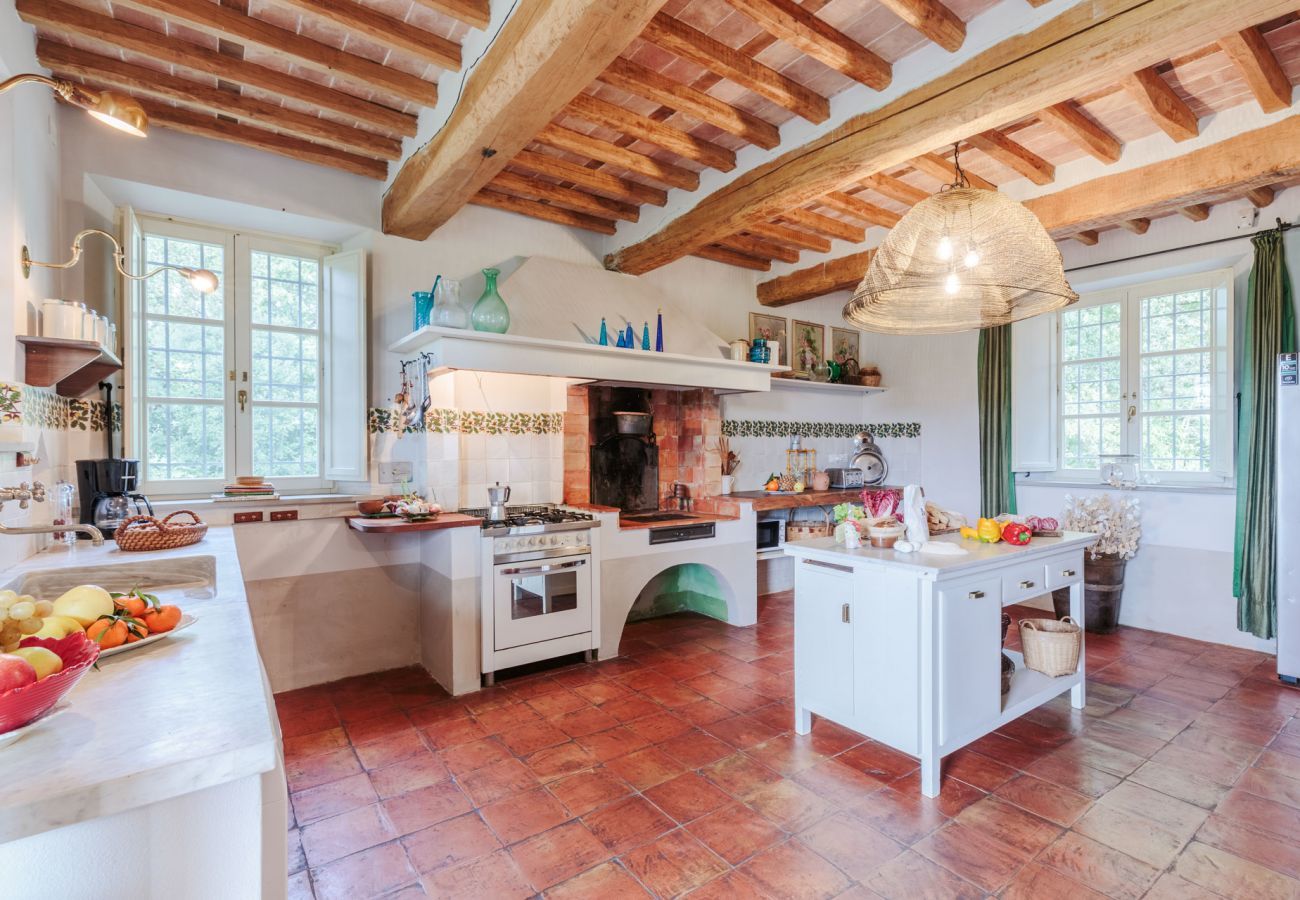 Villa a Orentano - Villa Drago