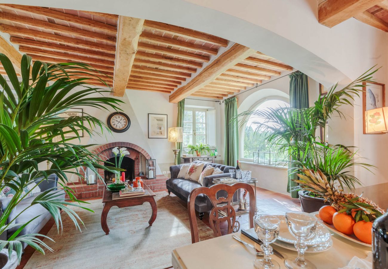 Villa a Orentano - Villa Drago