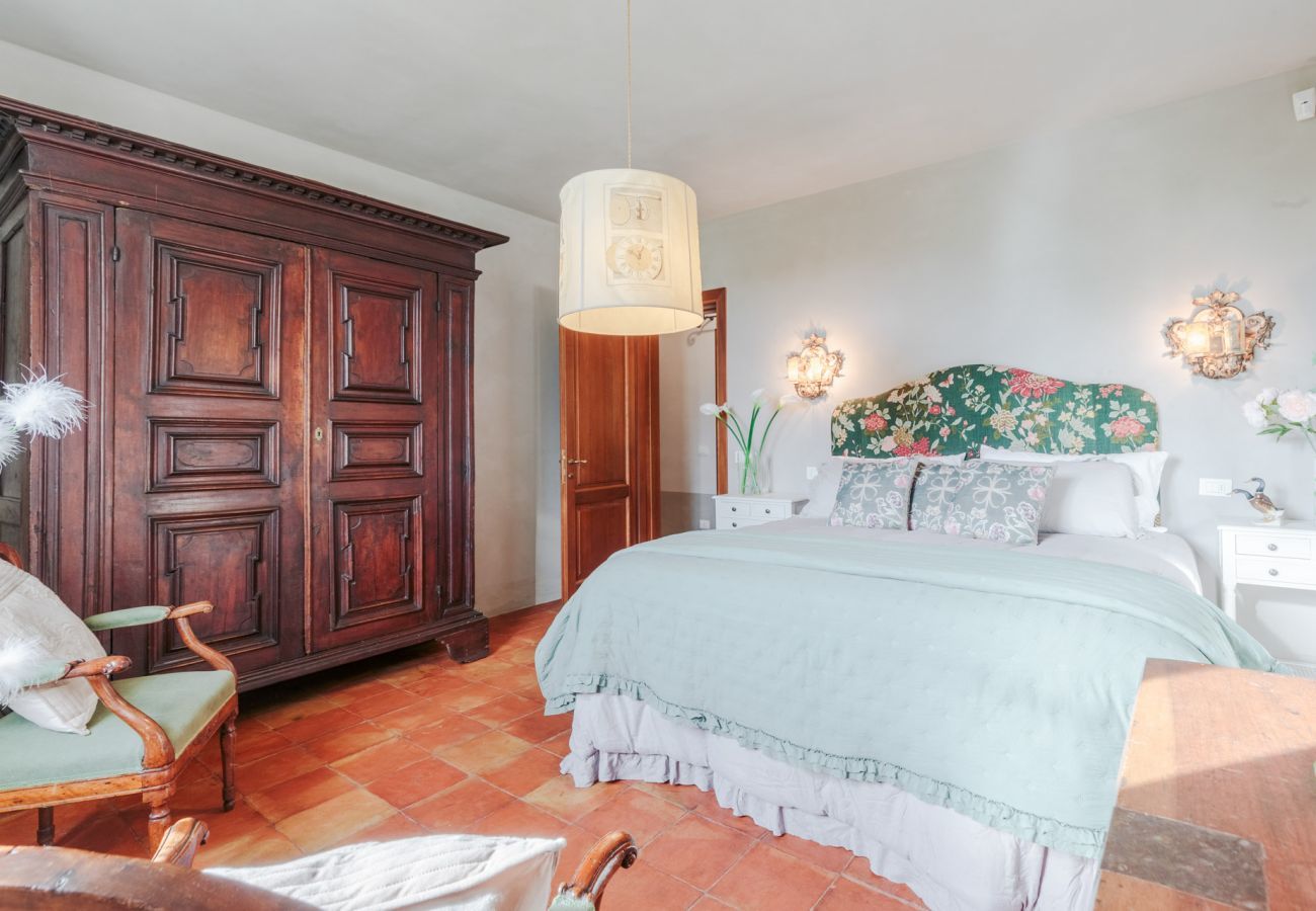 Villa a Orentano - Villa Drago