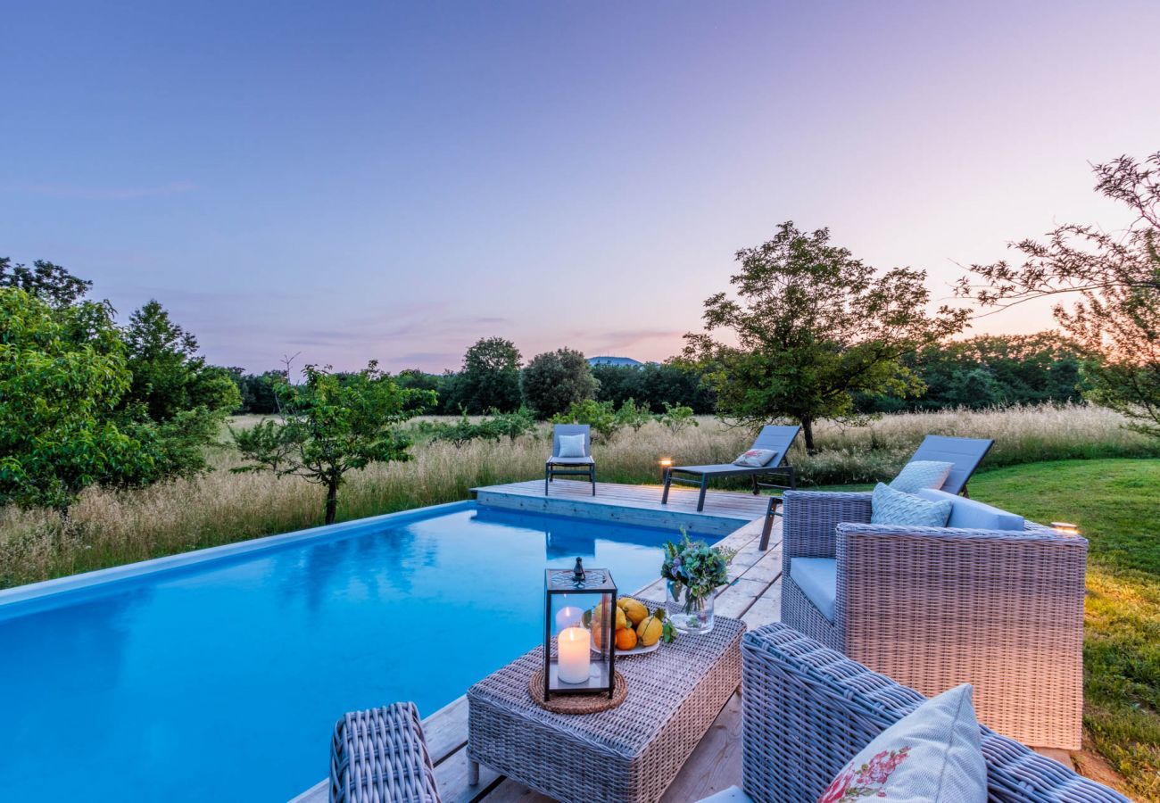 Villa a Orentano - Villa Drago