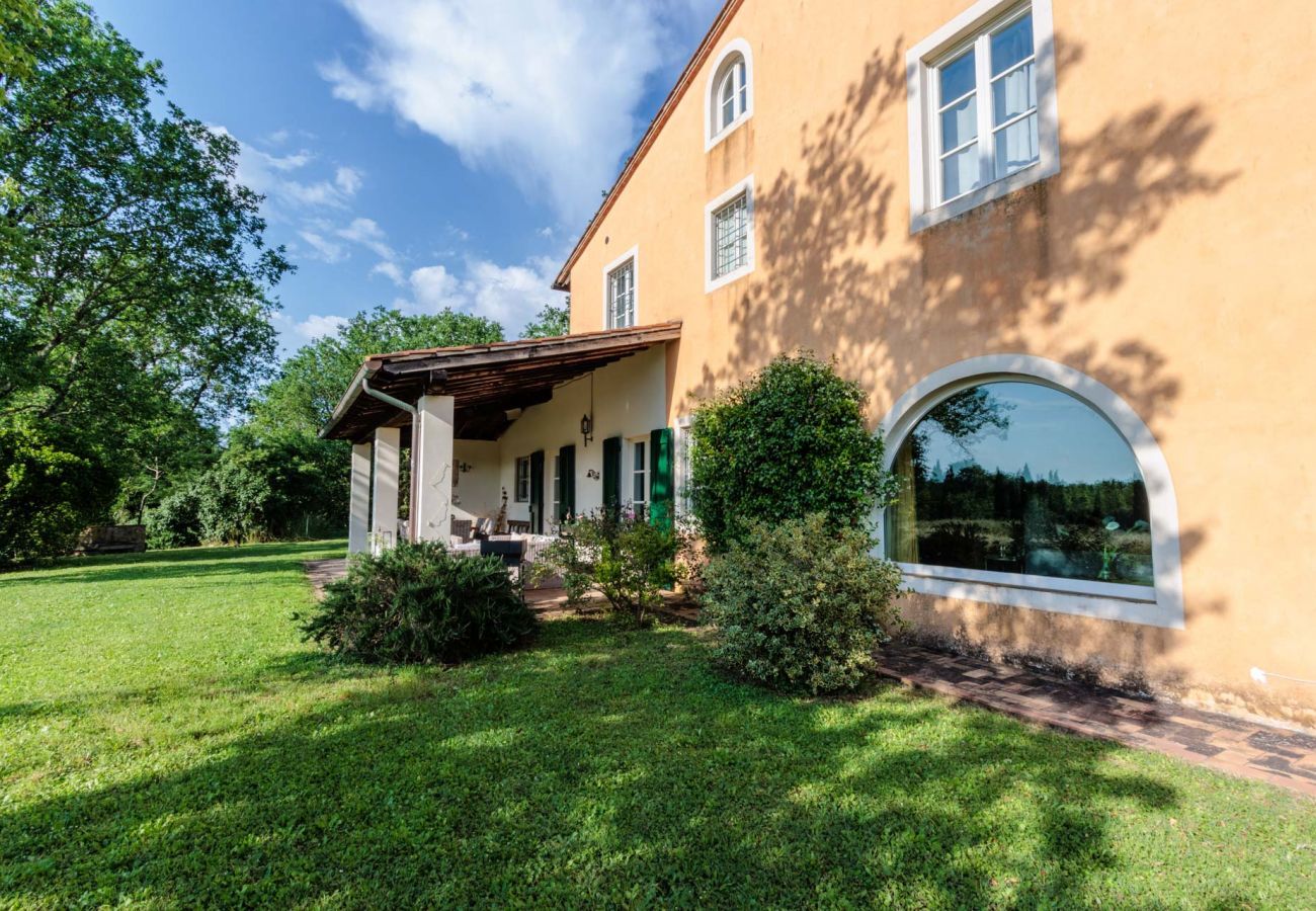 Villa a Orentano - Villa Drago