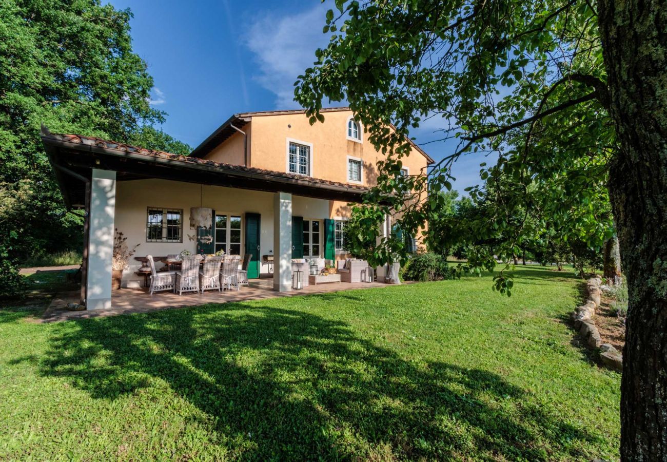 Villa a Orentano - Villa Drago