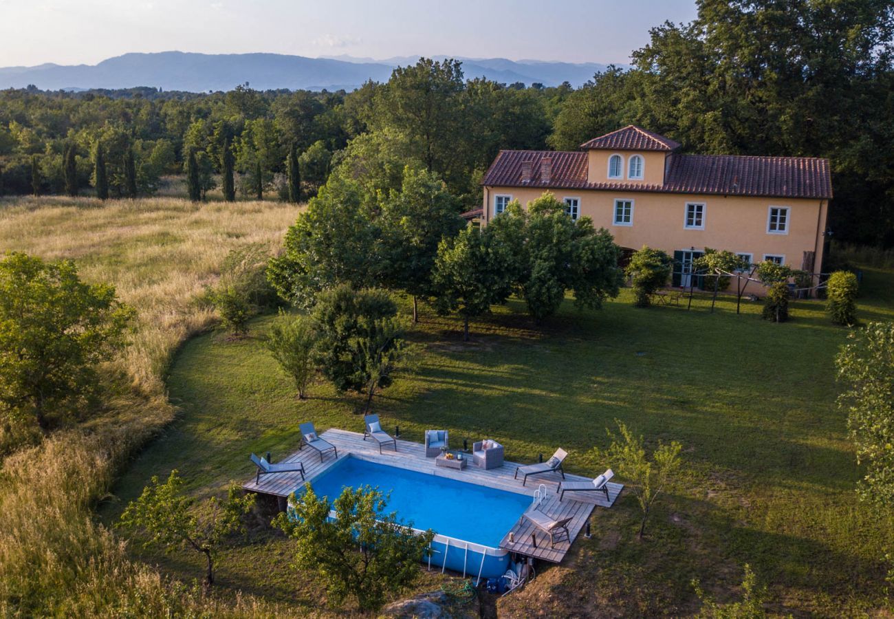 Villa a Orentano - Villa Drago