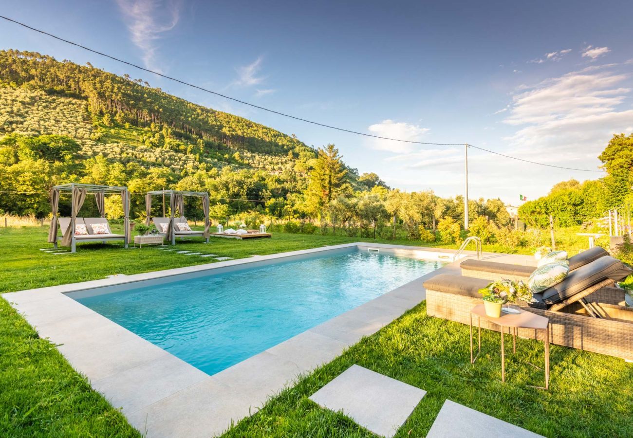 Villa a Capannori - Villa Ester