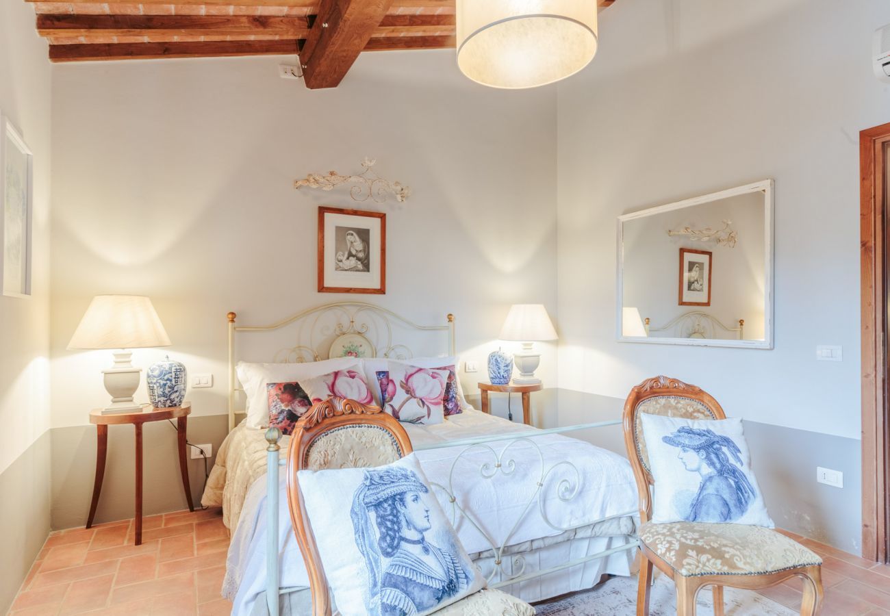 Villa a Lamporecchio - Villa Veranda