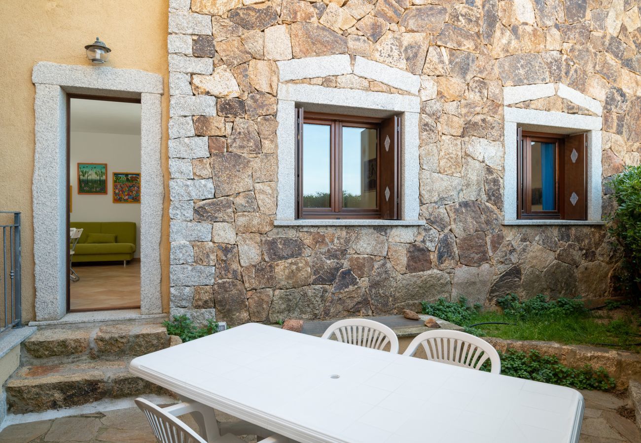 Appartamento a Olbia - Myrsine Oasi - moderno flat con piscina condivisa