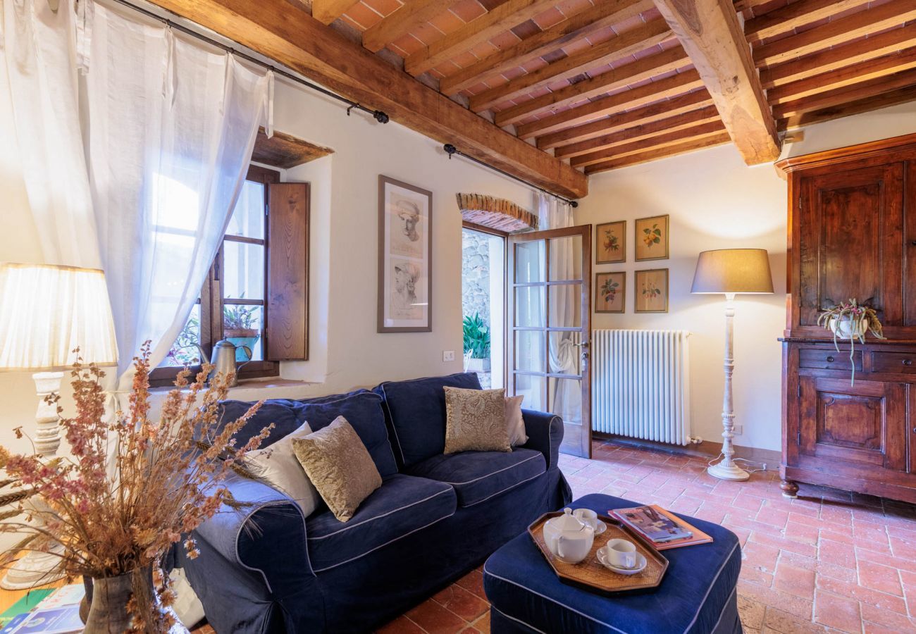 Appartamento a Piano di Coreglia - Casa Cassettari Apartment with Garden