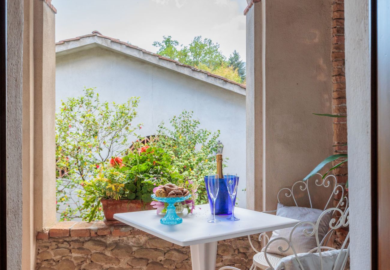 Appartamento a Piano di Coreglia - Casa Cassettari Apartment with Garden