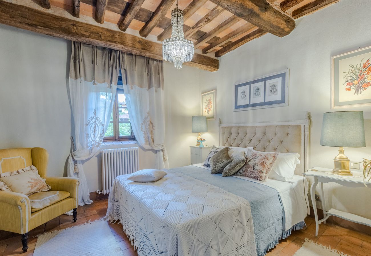 Appartamento a Piano di Coreglia - Casa Cassettari Apartment with Garden